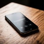 Осторожно! Ваш смартфон следит за вами: узнайте первые признаки шпионской активности